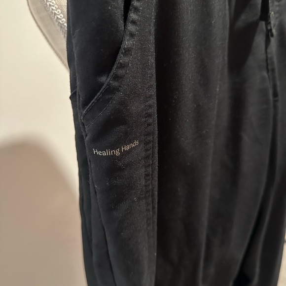 Gentle worn Healing Hand’s woman scrub pants - Picture 3 of 6
